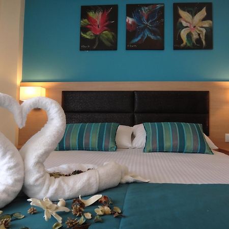 Leonidas Apartments And Suites Mola Kalyva Eksteriør billede