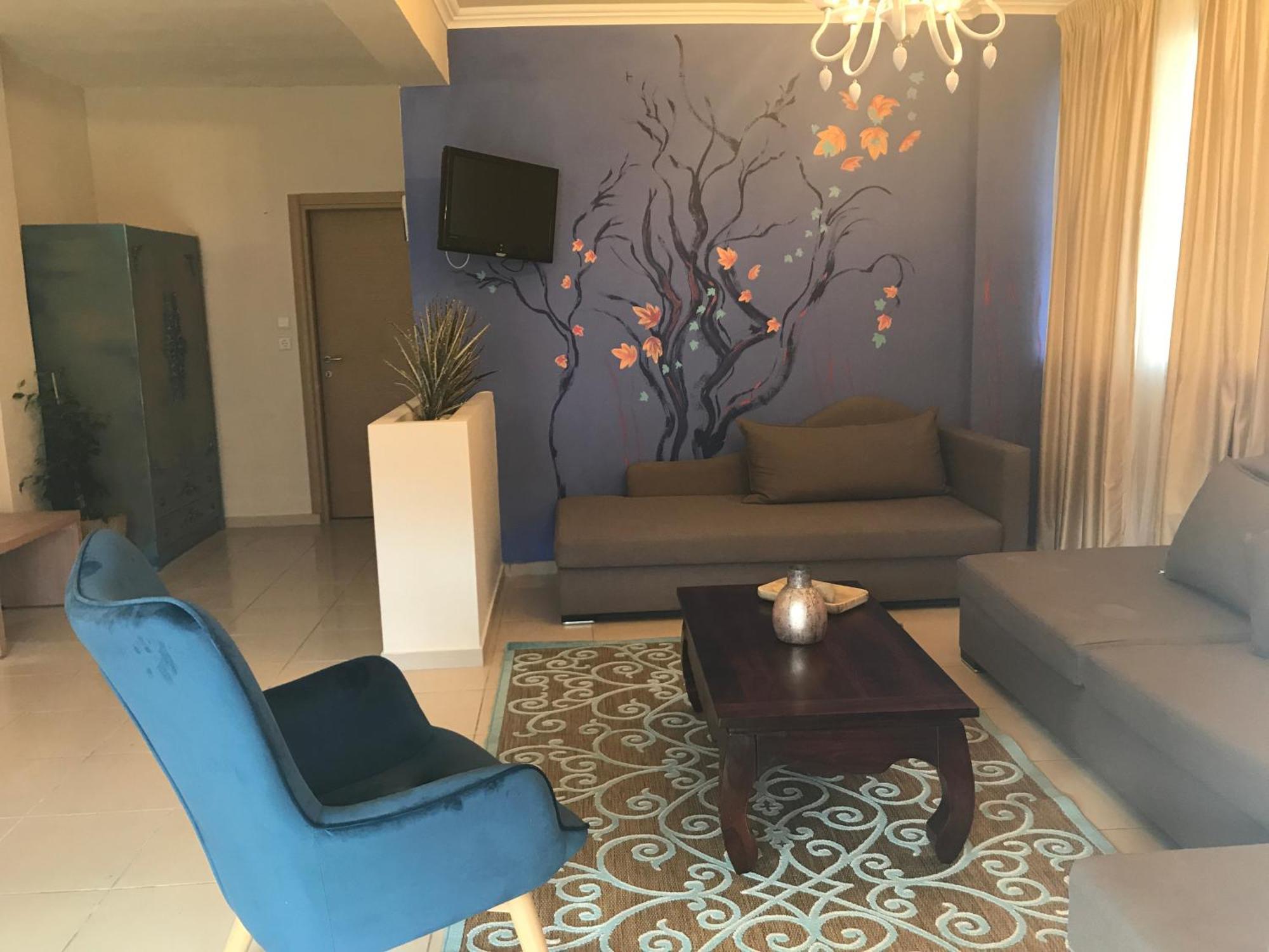 Leonidas Apartments And Suites Mola Kalyva Eksteriør billede